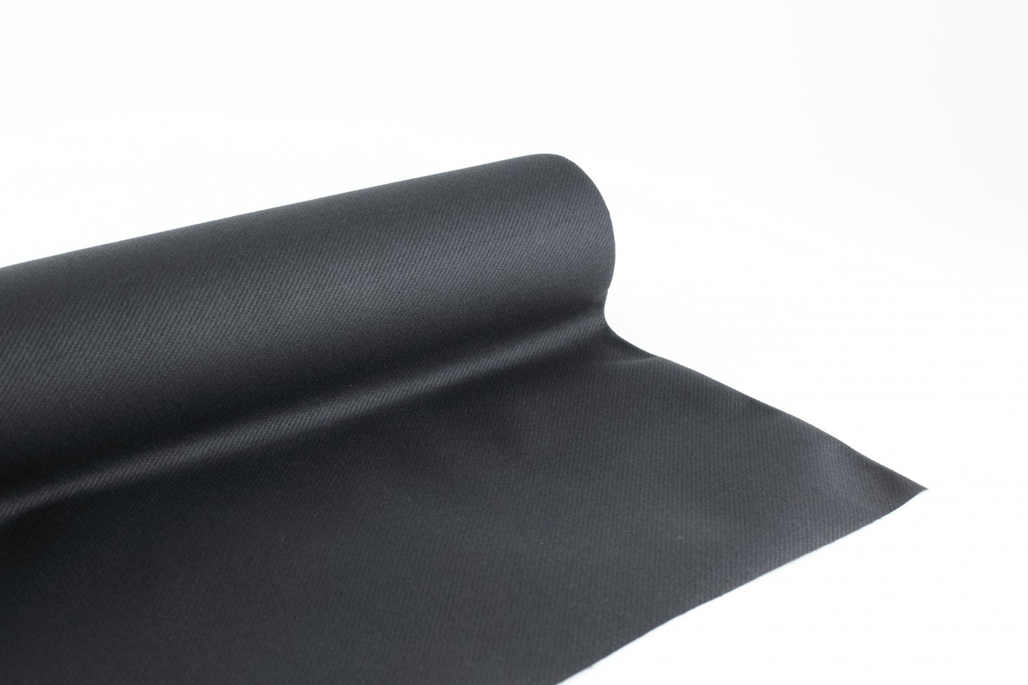 Nappe noire en papier 137 x 274 cm